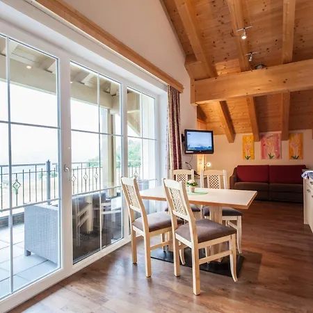 Alpenapart Ladis - Premium Family Apartments Aparthotel