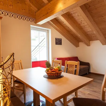 Apartahotel Alpenapart - Premium Family Ladis