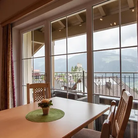 Alpenapart Alexander 4*