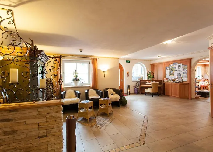 Alpenapart Aparthotel 4*