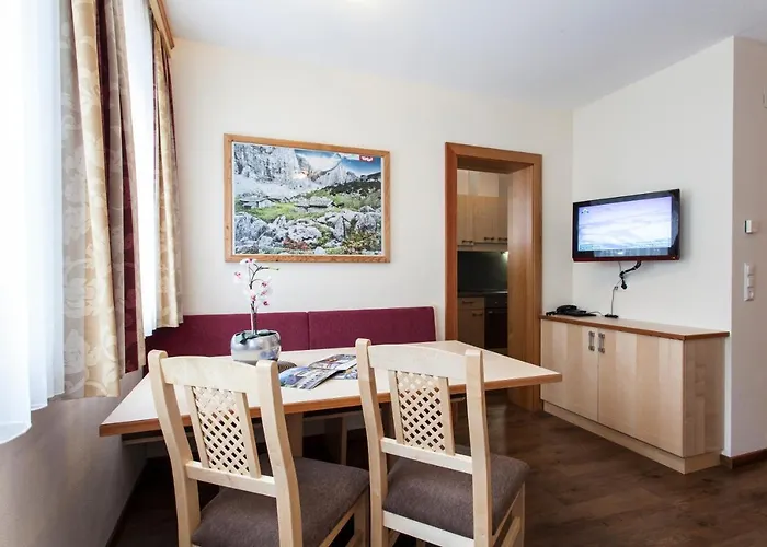 Aparthotel Alpenapart 4*